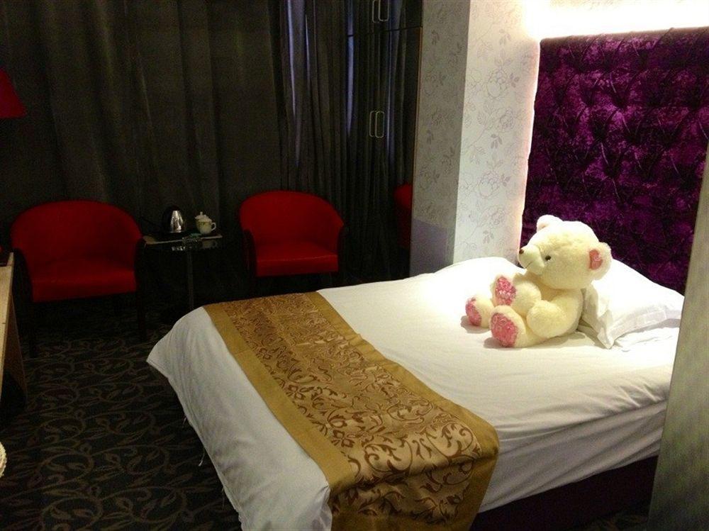 Jiujiu Holiday Hotel Shanghai Exterior foto