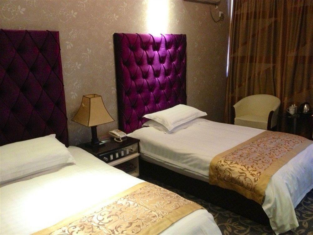 Jiujiu Holiday Hotel Shanghai Exterior foto